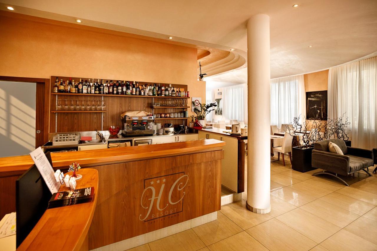 Hotel Hc Resort Lignano 利尼亚诺萨比亚多罗 外观 照片