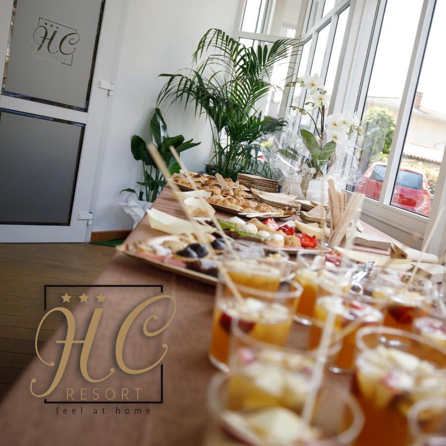 Hotel Hc Resort Lignano 利尼亚诺萨比亚多罗 外观 照片