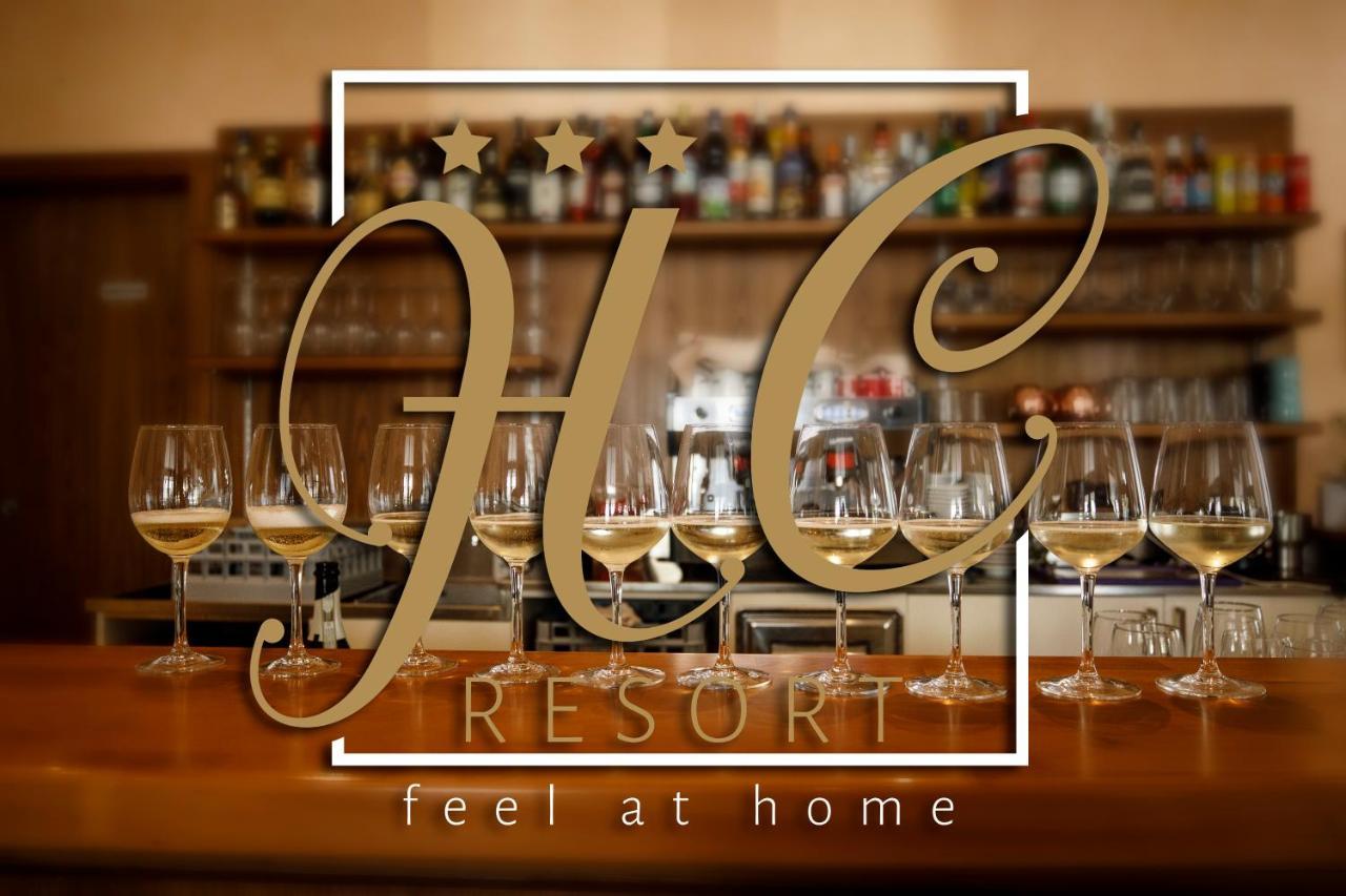 Hotel Hc Resort Lignano 利尼亚诺萨比亚多罗 外观 照片